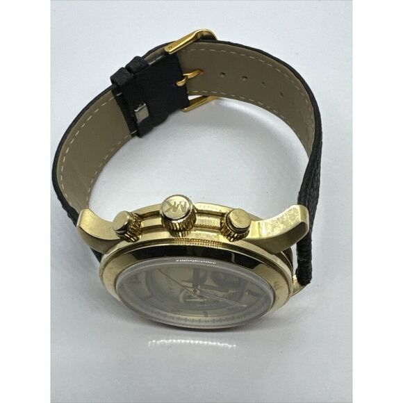 Michael Kors Runway MK8077 Men\'s Black Leather Analog Dial Quartz Watch JNA828
